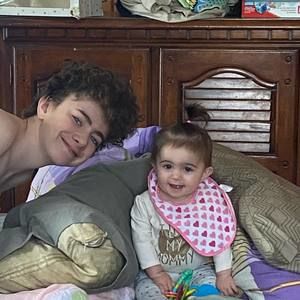 Meet your Posher, Karine